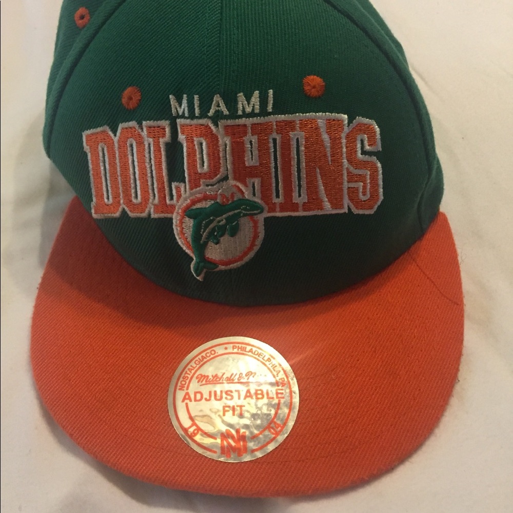 Mitchell & Ness NFL Miami Dolphins Embroidered Cap